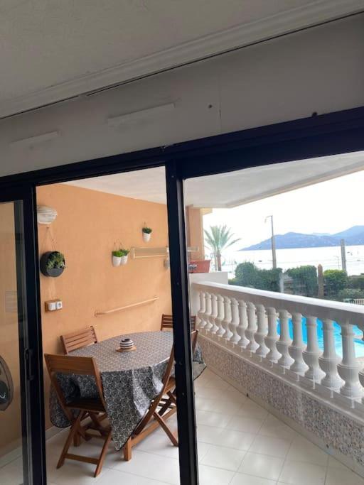 Bord De Mer, Terrasse, Tout A Pieds Cannes Exterior photo